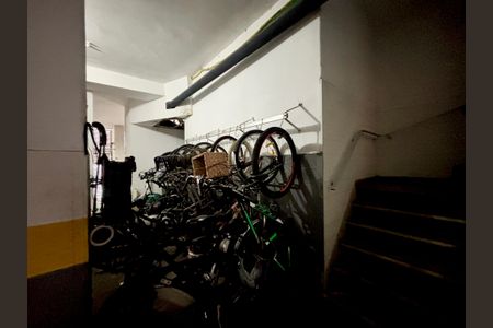 Apartamento à venda com 150m², 3 quartos e 1 vaga Apartamento à venda com 150m², 3 quartos e 1 vagaBicicletário