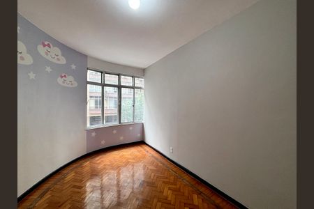 Apartamento à venda com 150m², 3 quartos e 1 vaga Apartamento à venda com 150m², 3 quartos e 1 vagaQuarto 1