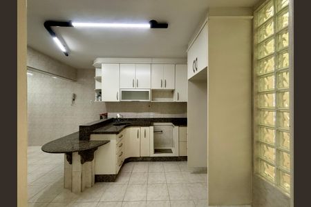 Apartamento à venda com 150m², 3 quartos e 1 vaga Apartamento à venda com 150m², 3 quartos e 1 vagaCozinha