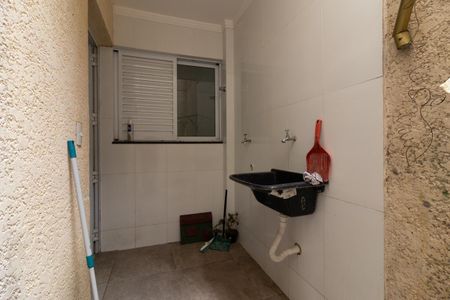 Apartamento para alugar com 45m², 2 quartos e 1 vagaÁrea de Serviço