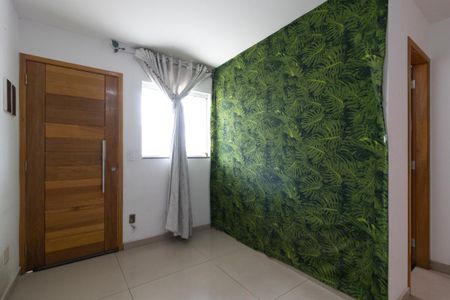 Sala de apartamento para alugar com 2 quartos, 45m² em Itaquera, São Paulo