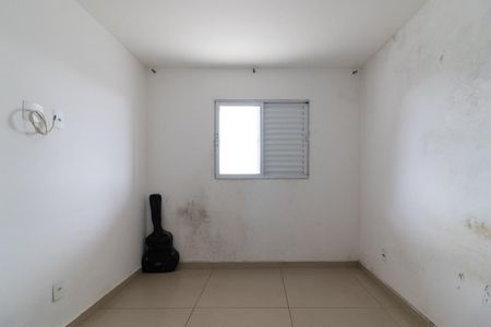 Quarto 1 de apartamento para alugar com 2 quartos, 45m² em Itaquera, São Paulo