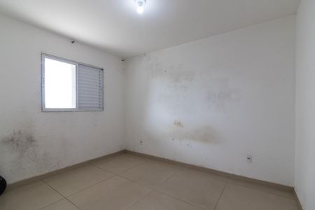 Quarto 1 de apartamento para alugar com 2 quartos, 45m² em Itaquera, São Paulo