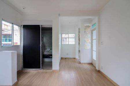 Casa para alugar com 95m², 1 quarto e 1 vagaQuarto 