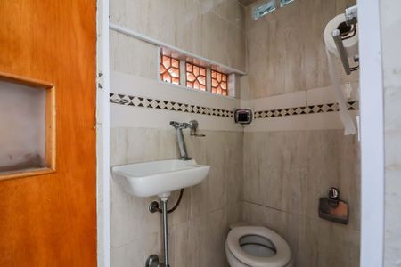 Casa para alugar com 95m², 1 quarto e 1 vagaSala - Lavabo