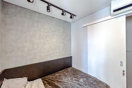 Apartamento à venda com 92m², 3 quartos e 2 vagasQuarto