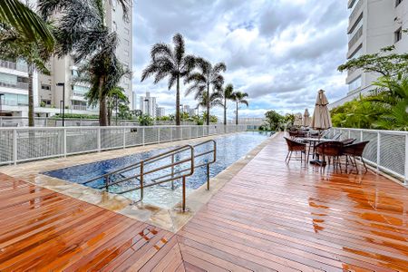 Apartamento à venda com 92m², 3 quartos e 2 vagasÁrea comum - Piscina