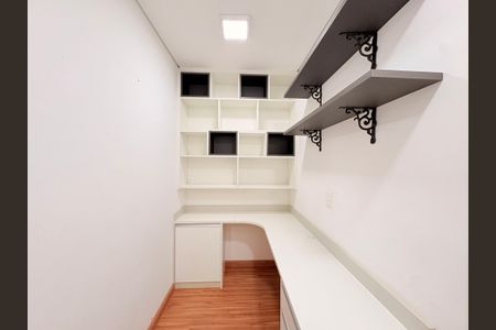 Apartamento para alugar com 154m², 3 quartos e 3 vagasEscritório