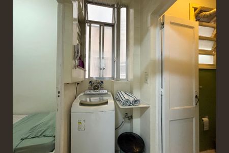 Apartamento para alugar com 80m², 2 quartos e sem vaga Apartamento para alugar com 80m², 2 quartos e sem vagaÁrea de serviço