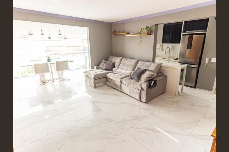 Sala de apartamento à venda com 2 quartos, 80m² em Vila Bertioga, São Paulo