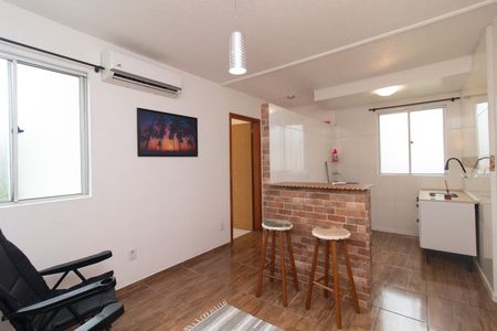 Sala de apartamento para alugar com 2 quartos, 38m² em Restinga, Porto Alegre