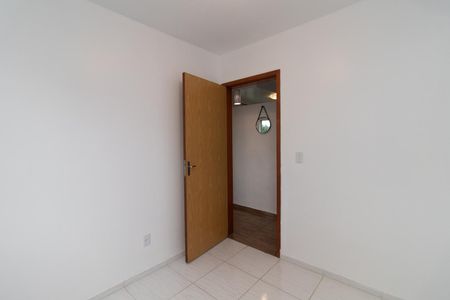 Apartamento para alugar com 38m², 2 quartos e 1 vagaQuarto