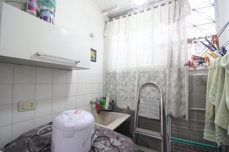 Apartamento à venda com 49m², 2 quartos e 1 vagaÁrea de serviço