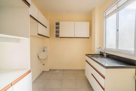 Apartamento à venda com 2 quartos, 41m² em Jardim Esmeraldina, Campinas