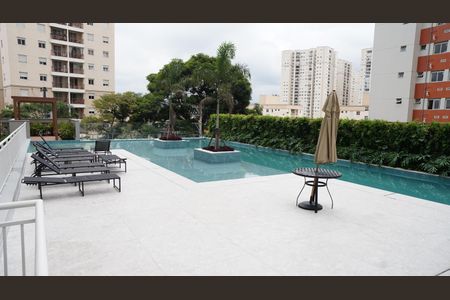 Apartamento à venda com 30m², 0 quarto e 1 vagaÁrea comum - Piscina