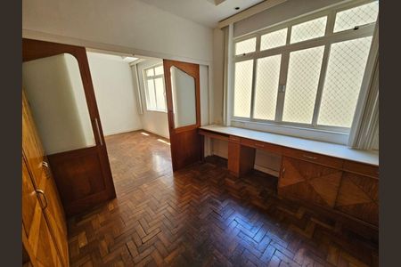 Apartamento à venda com 3 quartos, 85m² em Icaraí, Niterói