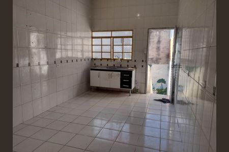 Casa à venda com 150m², 3 quartos e 2 vagas