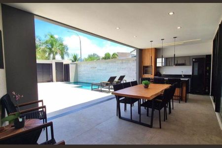 Casa à venda com 5 quartos, 490m² em Vargem Grande, Rio de Janeiro