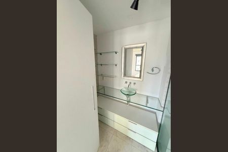 Apartamento à venda com 1 quarto, 62m² em Vila Suzana, São Paulo