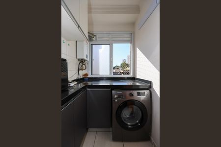 Apartamento à venda com 59m², 2 quartos e 1 vaga Apartamento à venda com 59m², 2 quartos e 1 vagaÁrea de Serviço
