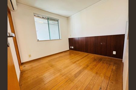 Casa de Condomínio à venda com 3 quartos, 115m² em Santa Branca, Belo Horizonte