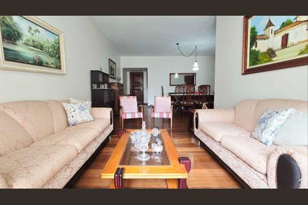 Apartamento à venda com 4 quartos, 155m² em Icaraí, Niterói