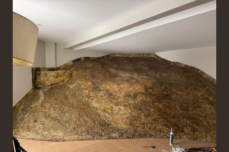 Casa à venda com 3 quartos, 700m² em Matapaca, Niterói