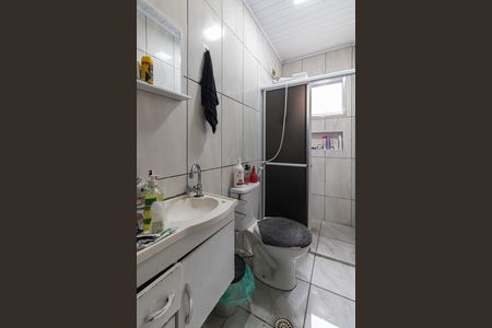 Banheiro de casa para alugar com 3 quartos, 15m² em Vila Ré, São Paulo