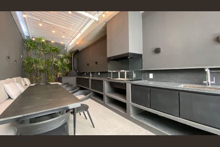 Apartamento à venda com 2 quartos, 66m² em Vila Ipojuca, São Paulo