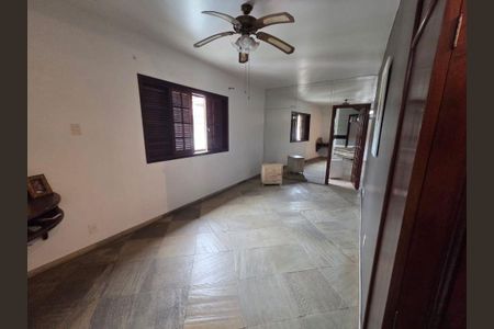 Casa à venda com 3 quartos, 350m² em Sapê, Niterói