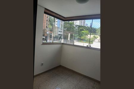 Apartamento à venda com 4 quartos, 226m² em Vila Suzana, São Paulo