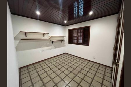 Casa à venda com 3 quartos, 170m² em Vila Regente Feijó, São Paulo