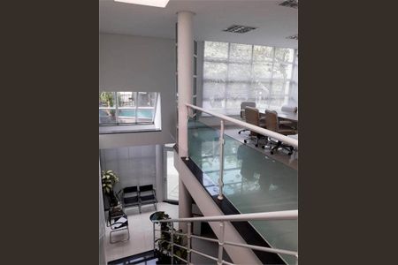 Casa à venda com 3 quartos, 215m² em Bosque da Saúde, São Paulo