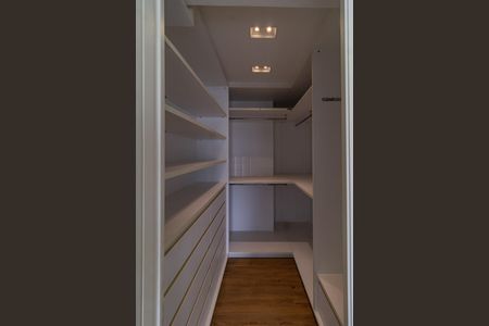 Apartamento à venda com 362m², 4 quartos e 5 vagas