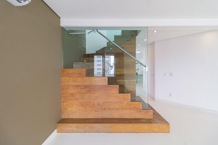 Apartamento à venda com 362m², 4 quartos e 5 vagas