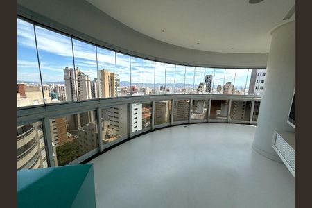 Apartamento à venda com 4 quartos, 362m² em Pompeia, São Paulo