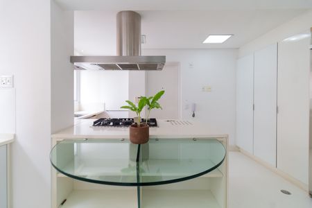 Apartamento à venda com 362m², 4 quartos e 5 vagas