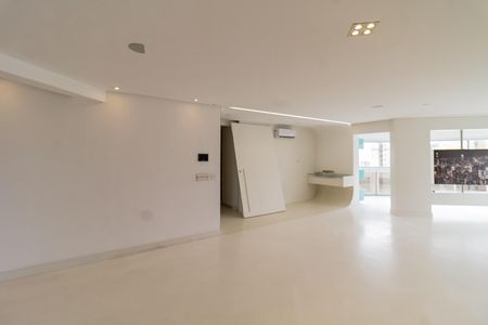 Apartamento à venda com 362m², 4 quartos e 5 vagas