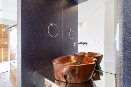 Apartamento à venda com 362m², 4 quartos e 5 vagas