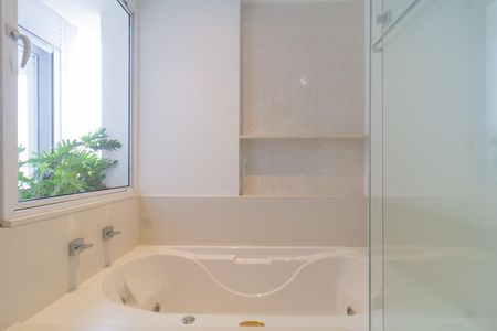 Apartamento à venda com 362m², 4 quartos e 5 vagas