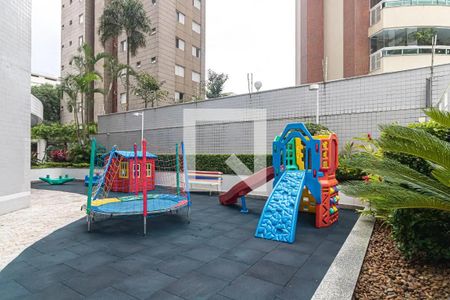 Apartamento à venda com 362m², 4 quartos e 5 vagas