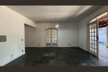 Sala de casa de condomínio à venda com 4 quartos, 527m² em Barra da Tijuca, Rio de Janeiro