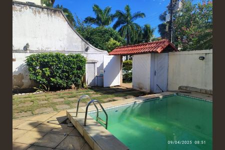 Casa à venda com 5 quartos, 527m² em Barra da Tijuca, Rio de Janeiro