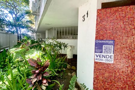 Apartamento à venda com 100m², 2 quartos e sem vaga Apartamento à venda com 100m², 2 quartos e sem vagaPlaca