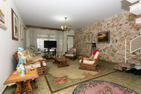 Casa à venda com 3 quartos, 300m² em Vila Regente Feijó, São Paulo