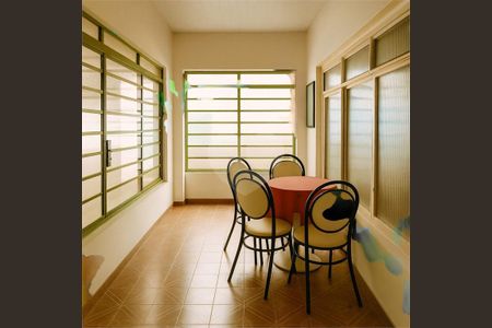 Casa à venda com 4 quartos, 190m² em Vila Guarani, São Paulo