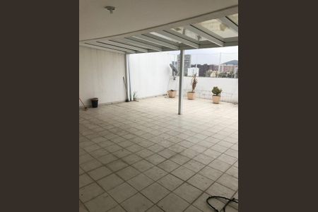 Apartamento à venda com 160m², 2 quartos e 1 vaga