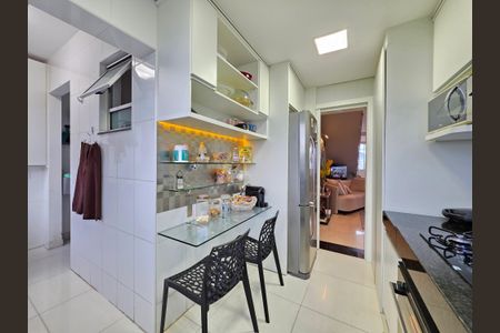 Apartamento à venda com 350m², 4 quartos e 5 vagasCozinha e Área de Serviço