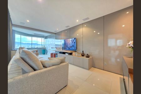 Apartamento à venda com 350m², 4 quartos e 5 vagasSala 2 andar