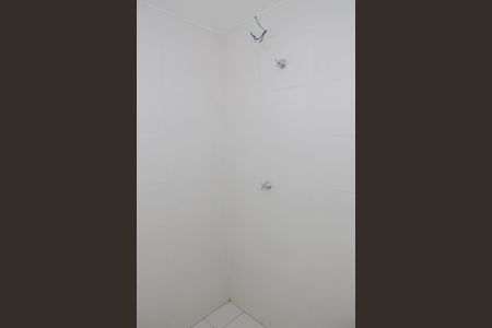 Banheiro de kitnet/studio para alugar com 1 quarto, 31m² em Pompeia, São Paulo